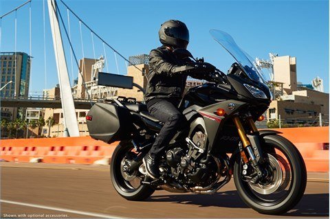 2016 Yamaha FJ-09 in Santa Maria, California - Photo 9