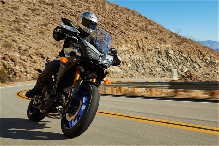 2016 Yamaha FJ-09 in Santa Maria, California - Photo 27