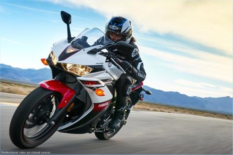 2016 Yamaha YZF-R3 in Sacramento, California - Photo 49