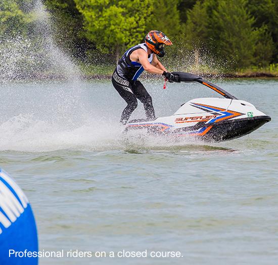 2016 Yamaha SuperJet in Port Washington, Wisconsin - Photo 2