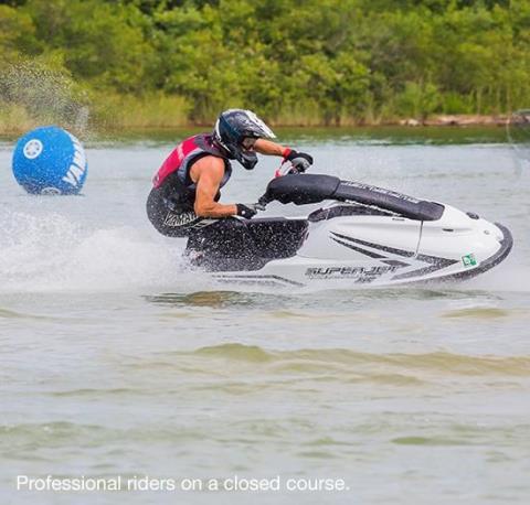 2016 Yamaha SuperJet in Port Washington, Wisconsin - Photo 3