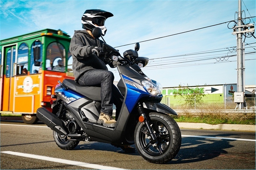 2016 Yamaha Zuma 125 in Port Washington, Wisconsin - Photo 12