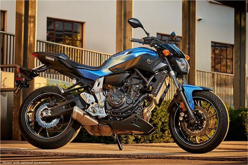2017 Yamaha FZ-07 in Enfield, Connecticut - Photo 5