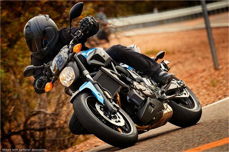 2017 Yamaha FZ-07 in Enfield, Connecticut - Photo 6