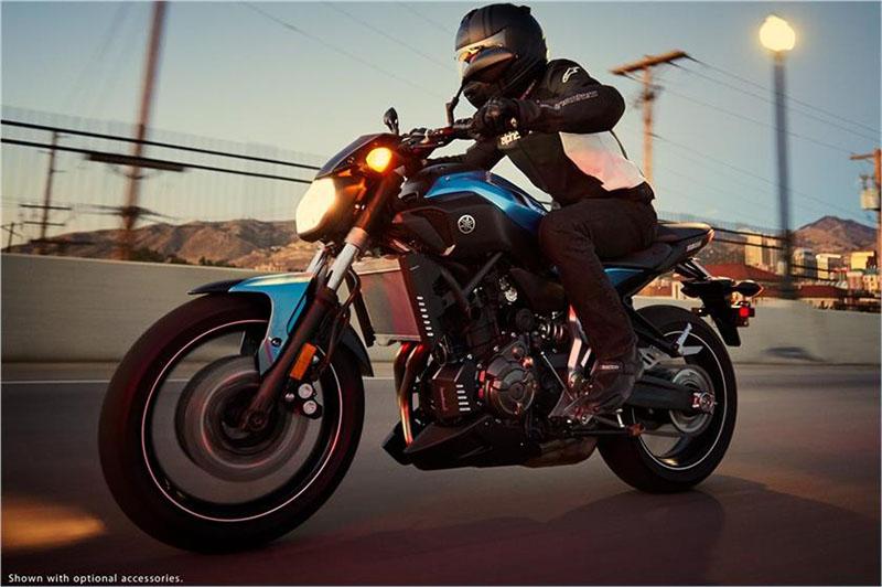 2017 Yamaha FZ-07 in Marietta, Ohio - Photo 10