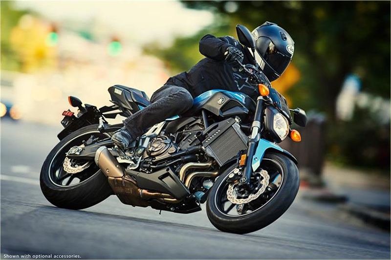 2017 Yamaha FZ-07 in Marietta, Ohio - Photo 11