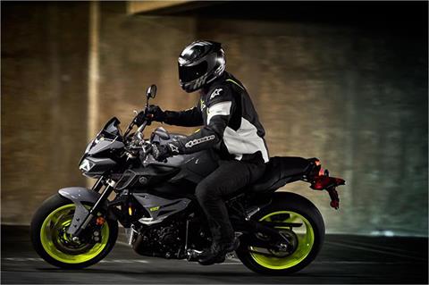 2017 Yamaha FZ-10 in Topeka, Kansas - Photo 10