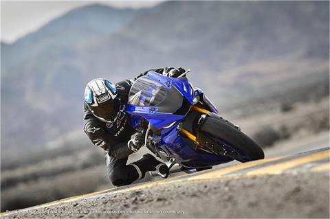 2018 Yamaha YZF-R6 in Manchester, New Hampshire - Photo 5