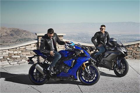 2018 Yamaha YZF-R6 in Manchester, New Hampshire - Photo 15