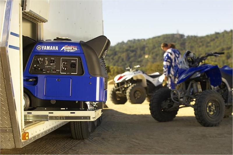 2000 Yamaha EF3000iSEB Generator 6