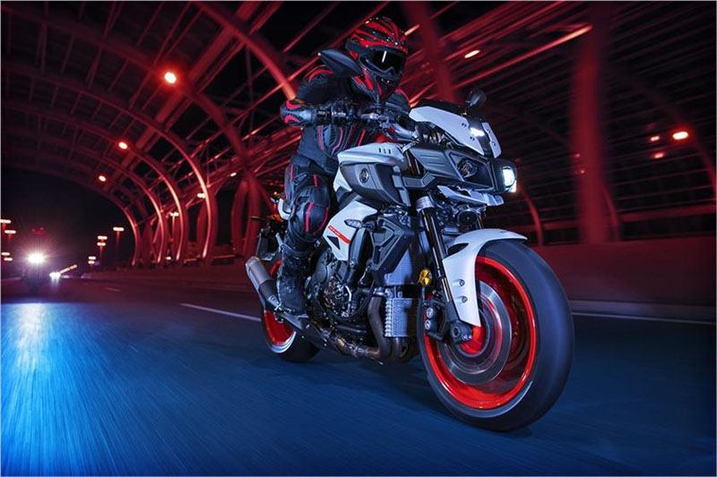 2019 Yamaha MT-10 10