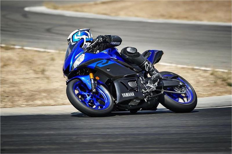 2019 Yamaha YZF-R3 7