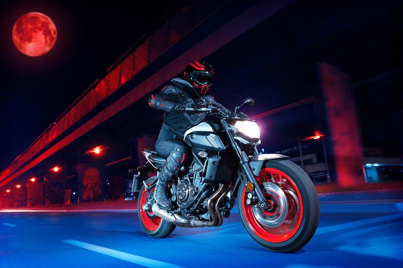 2020 Yamaha MT-07 in Enfield, Connecticut - Photo 15
