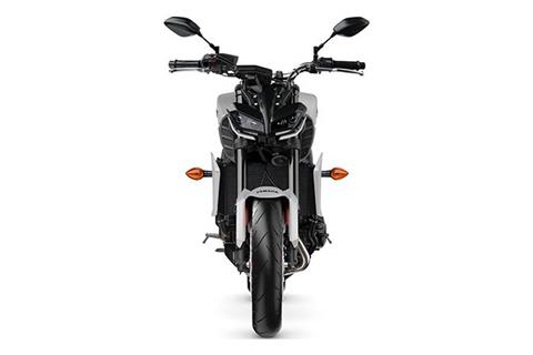 2020 Yamaha MT-09 in Foxboro, Massachusetts - Photo 5