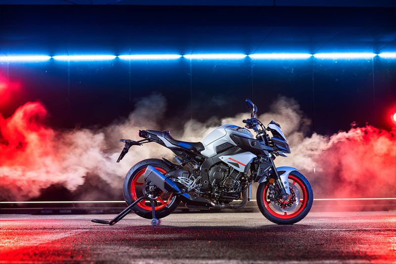 2020 Yamaha MT-10 7