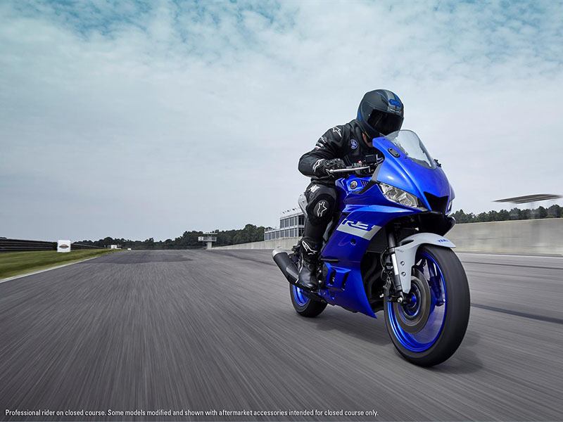 2021 Yamaha YZF-R3 ABS in Foxboro, Massachusetts - Photo 14