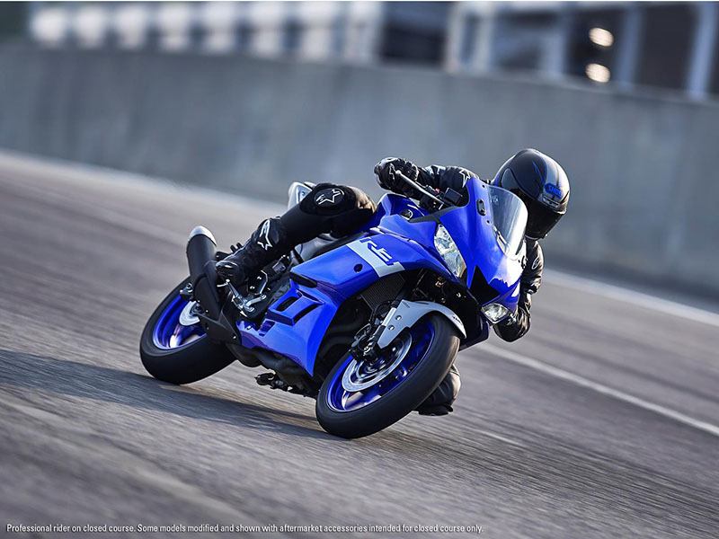 2021 Yamaha YZF-R3 ABS in Foxboro, Massachusetts - Photo 15