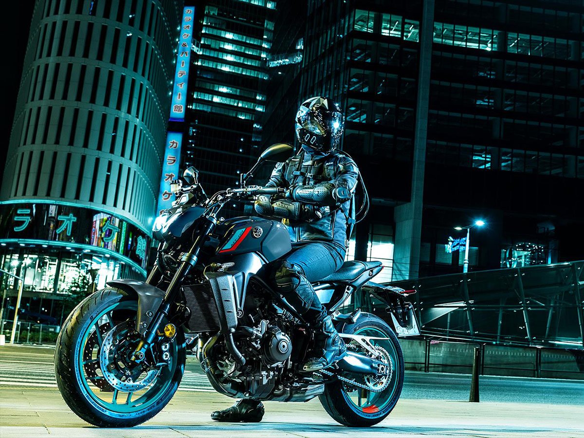 2022 Yamaha MT-09 11