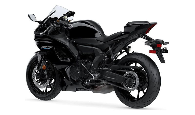 2022 Yamaha YZF-R7 3