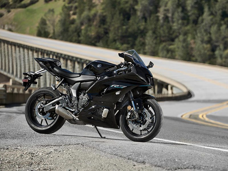 2022 Yamaha YZF-R7 6