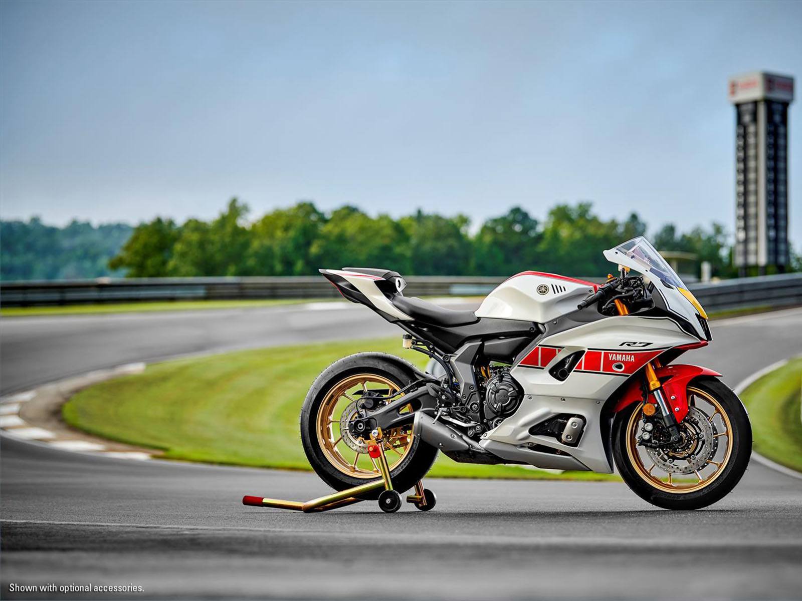 2022 Yamaha YZF-R7 World GP 60th Anniversary Edition in Rochester, New York - Photo 6