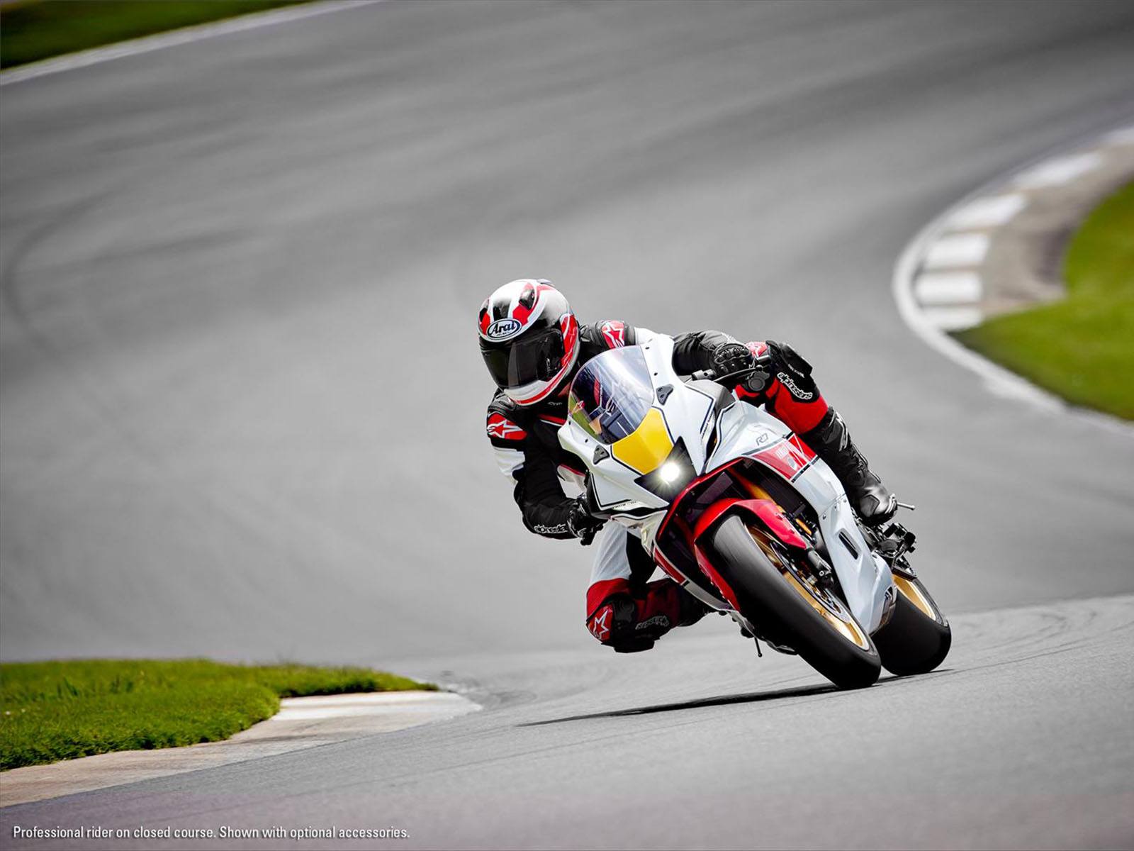 2022 Yamaha YZF-R7 World GP 60th Anniversary Edition in Rochester, New York - Photo 12
