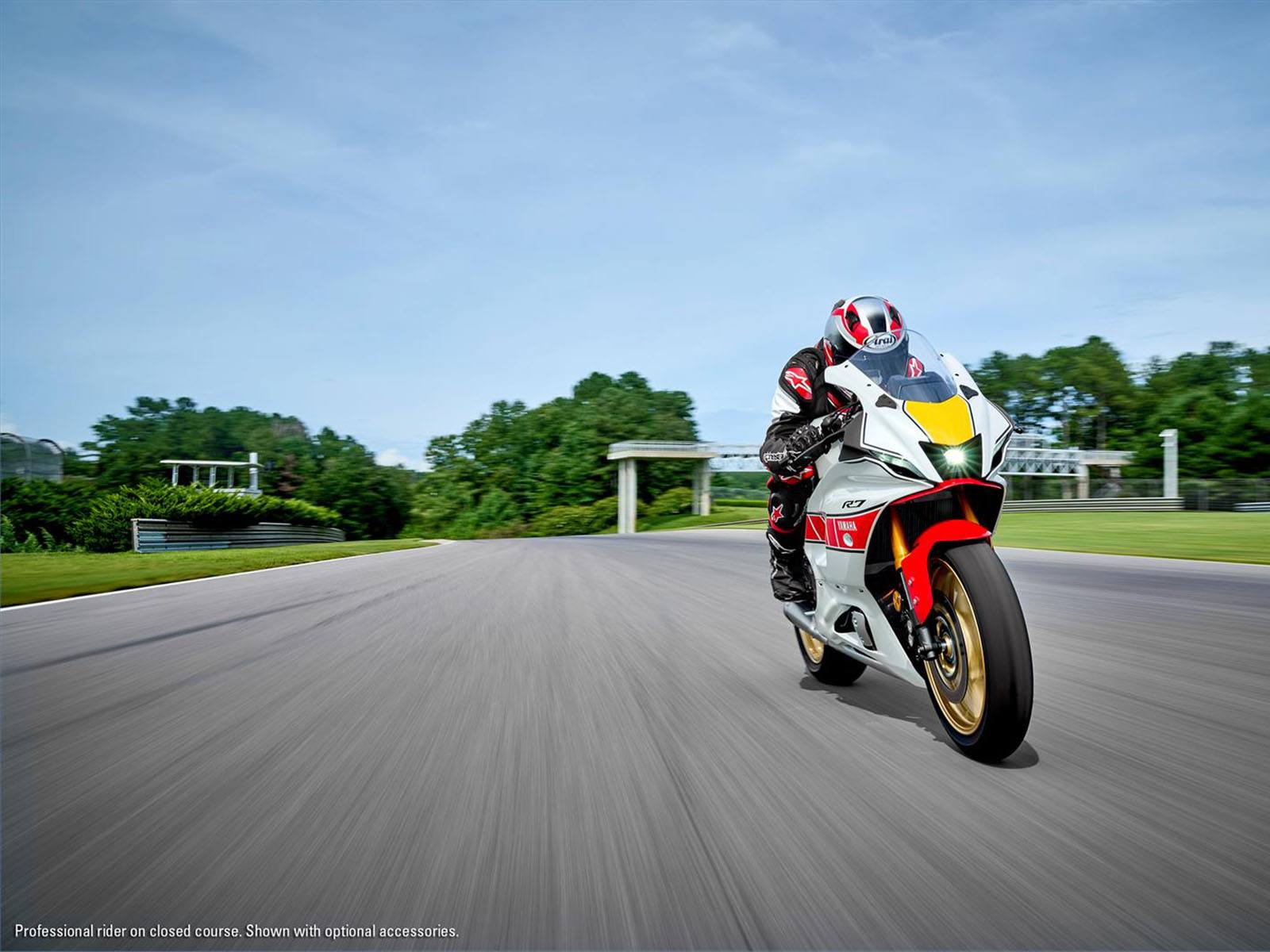 2022 Yamaha YZF-R7 World GP 60th Anniversary Edition in Rochester, New York - Photo 14