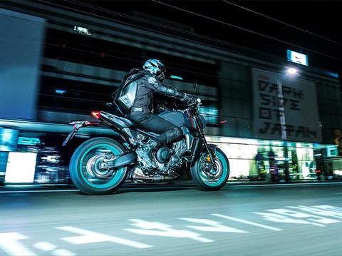 2023 Yamaha MT-09 in Houston, Texas - Photo 17