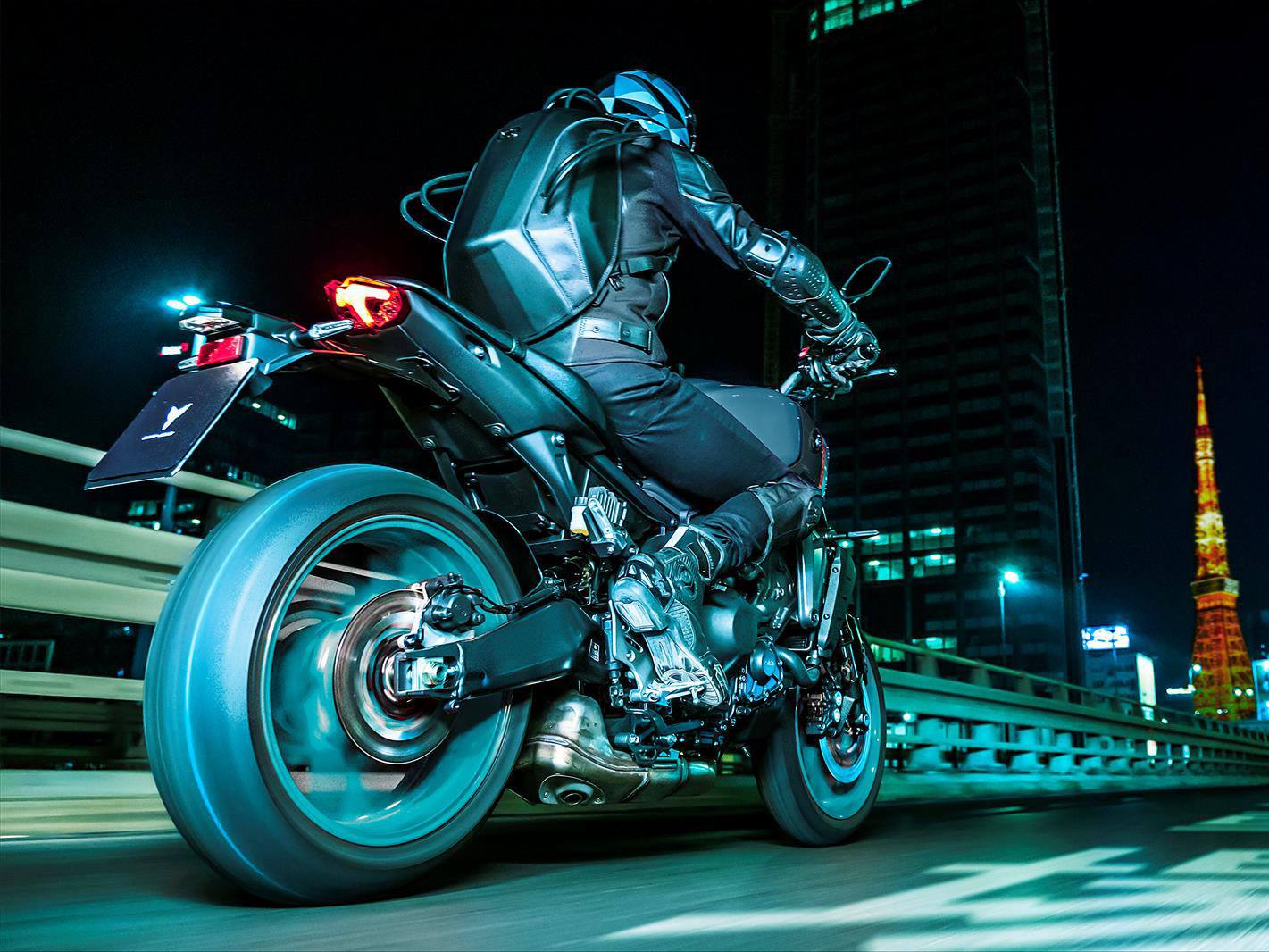 2023 Yamaha MT-09 in Houston, Texas - Photo 18