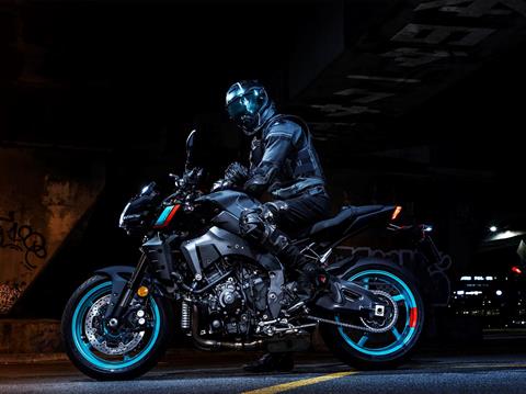 Yamaha mt 11 online