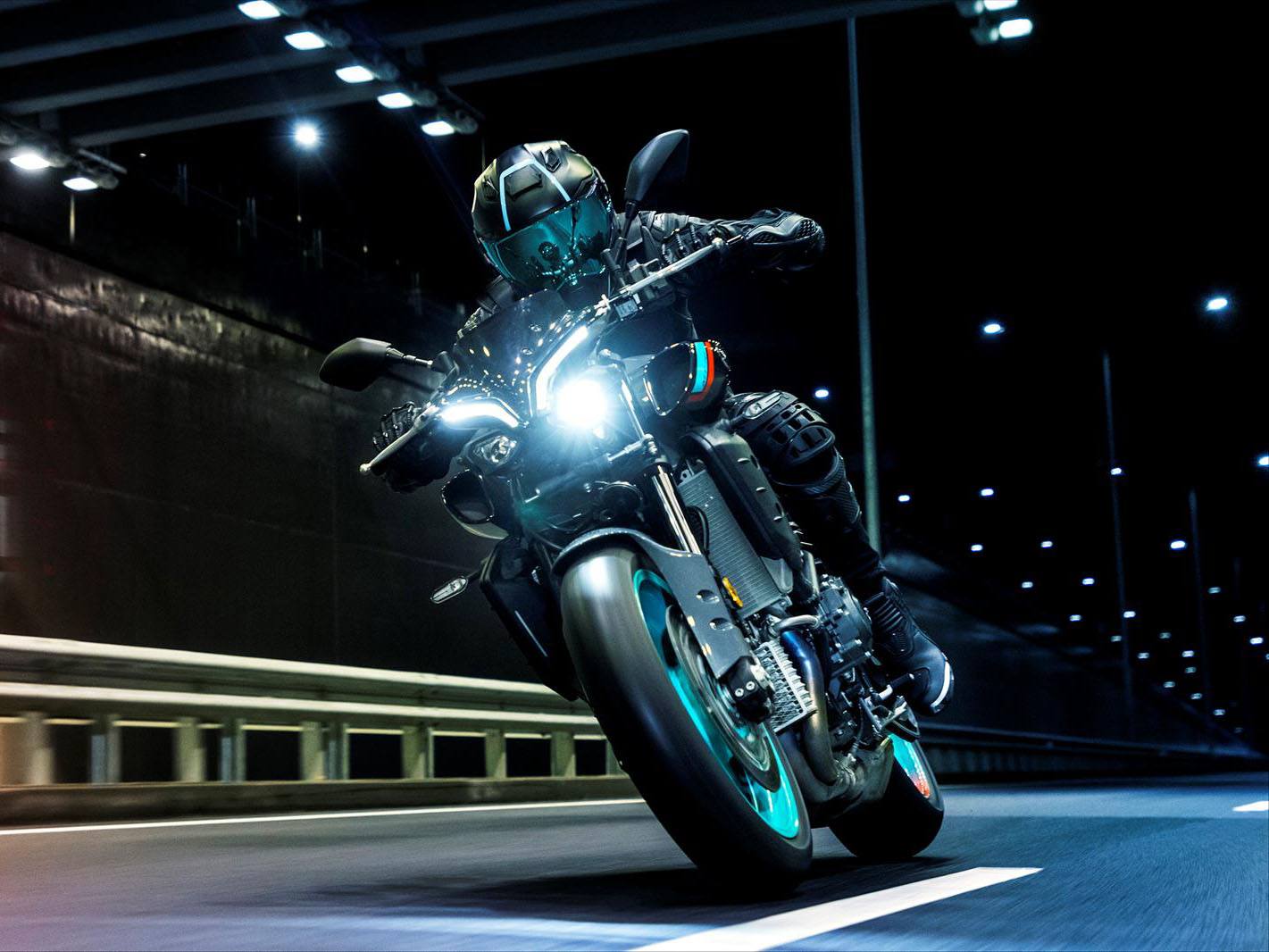 2023 Yamaha MT-10 in Elkhart, Indiana - Photo 16