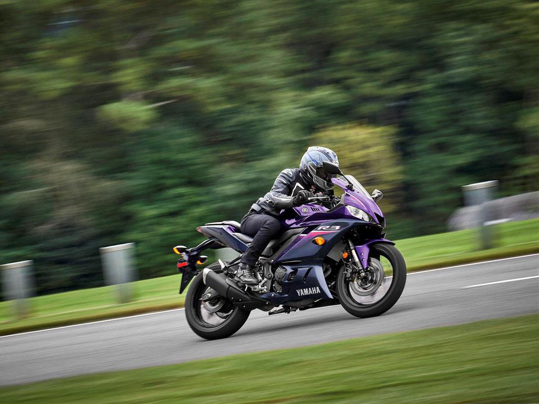 2023 Yamaha YZF-R3 ABS in Belle Plaine, Minnesota - Photo 9
