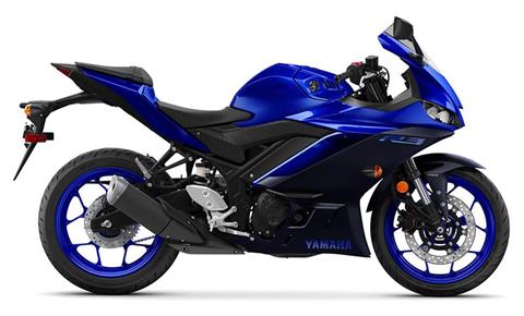 Yamaha r3 red colour on sale