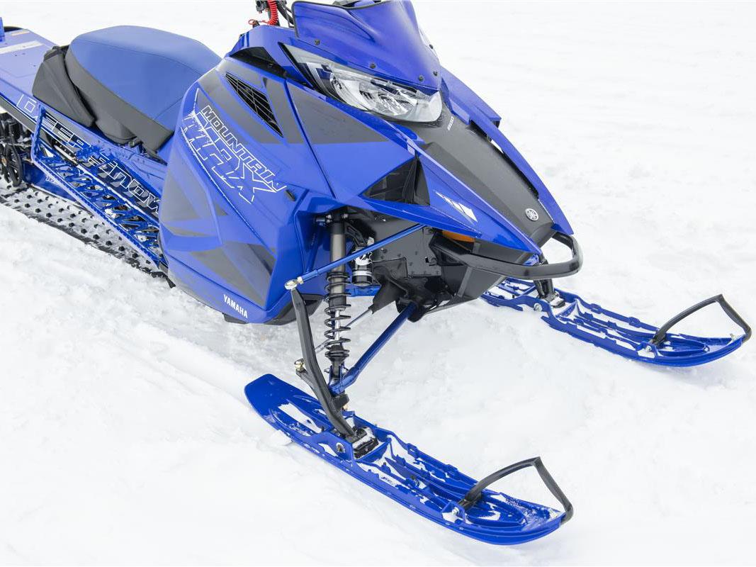 2023 Yamaha Mountain Max LE 165 in Elkhart, Indiana - Photo 11