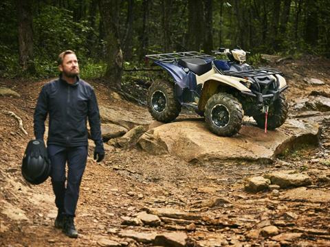 2024 Yamaha Kodiak 700 EPS SE in Long Island City, New York - Photo 8