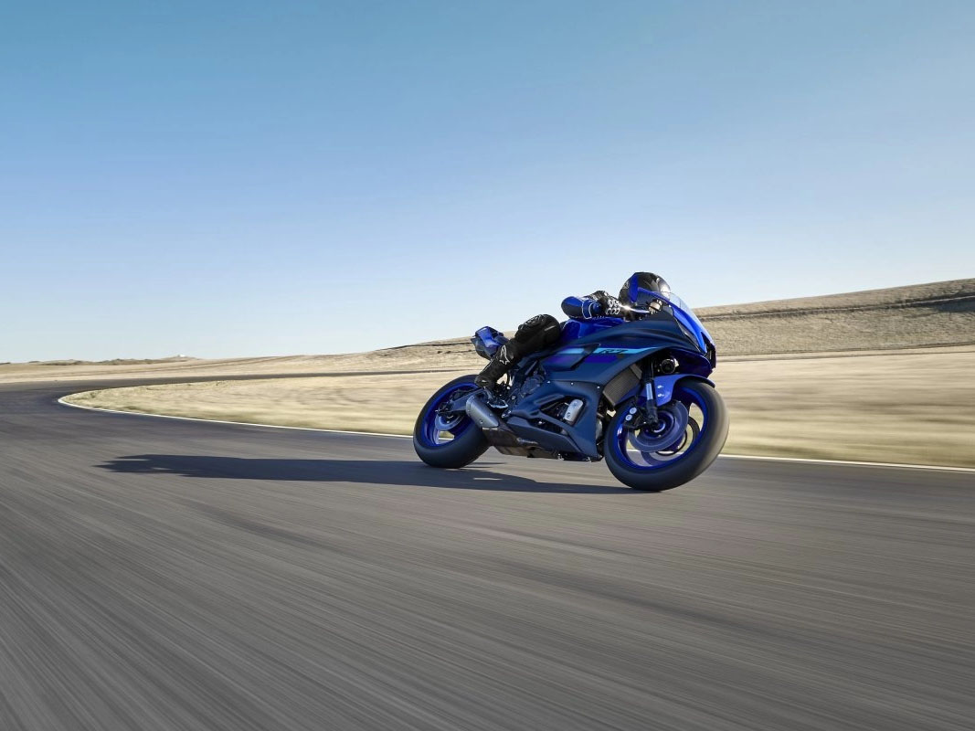 2024 Yamaha YZF-R7 in Enfield, Connecticut - Photo 17