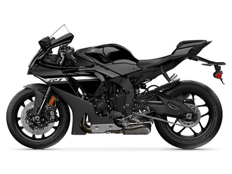 2024 Yamaha YZF-R1 in Long Island City, New York - Photo 2
