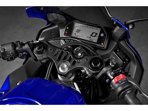 2024 Yamaha YZF-R3 in Marietta, Ohio - Photo 9