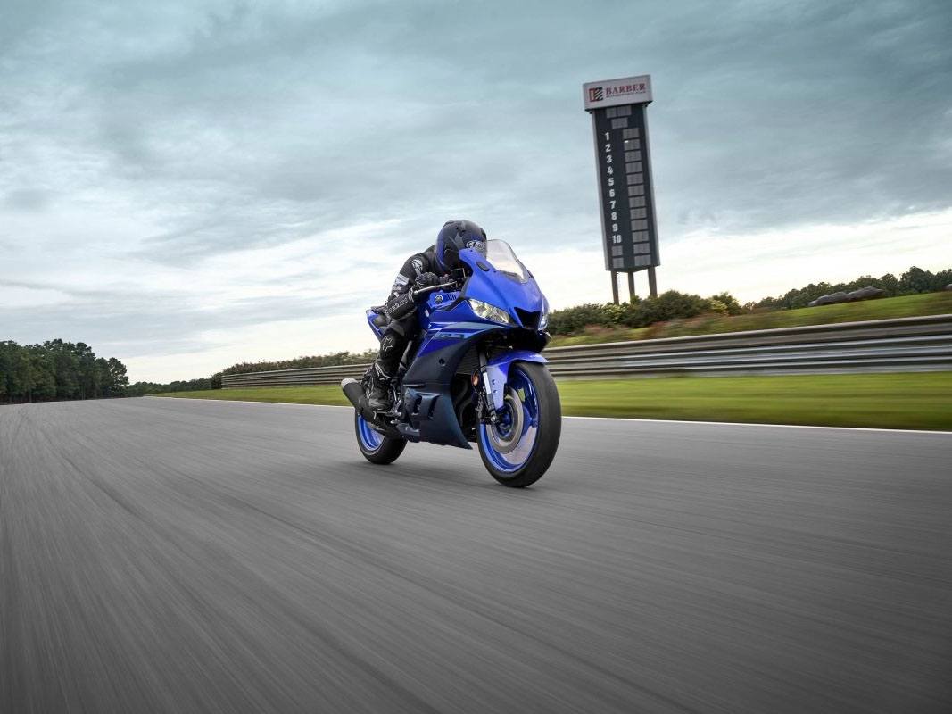 2024 Yamaha YZF-R3 in New Haven, Connecticut - Photo 19