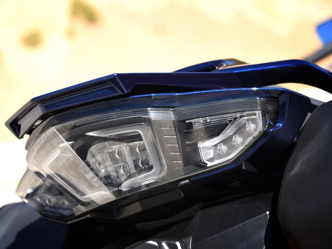 2024 Yamaha FJR1300ES in Long Island City, New York - Photo 11
