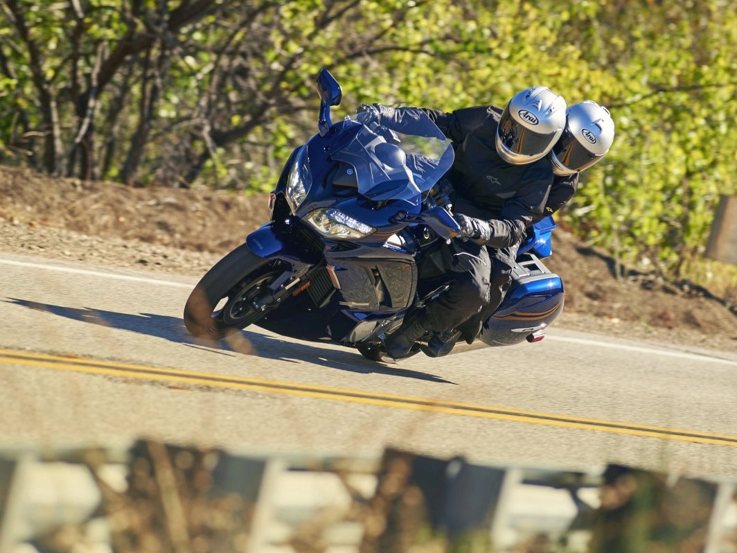 2024 Yamaha FJR1300ES in Long Island City, New York - Photo 19