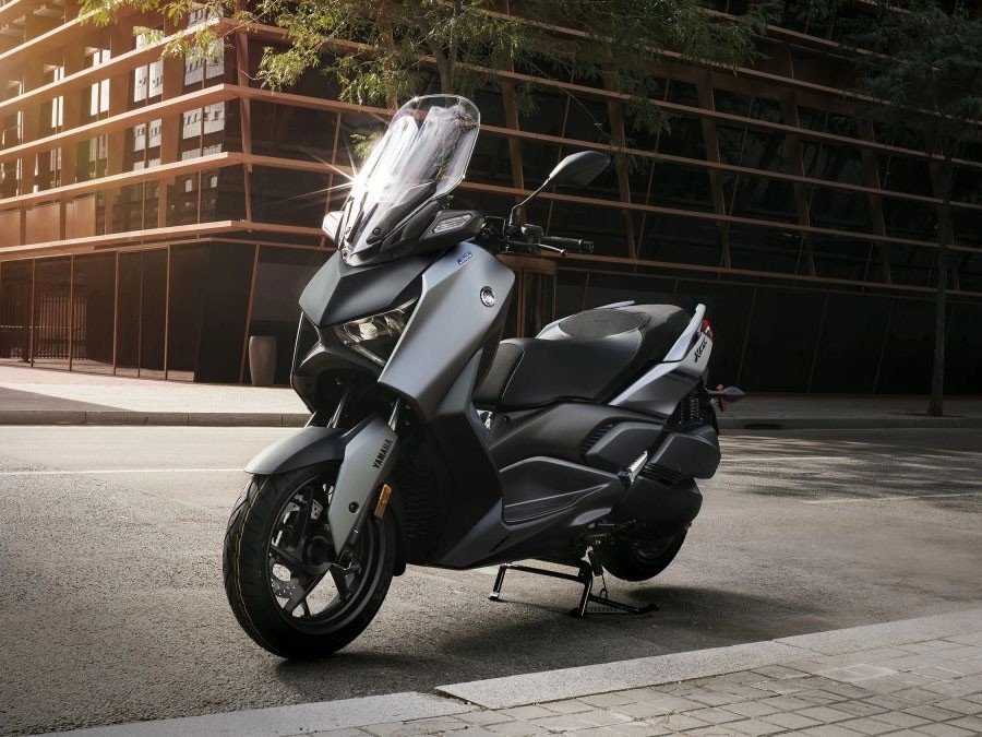 2024 Yamaha XMAX in Long Island City, New York - Photo 16