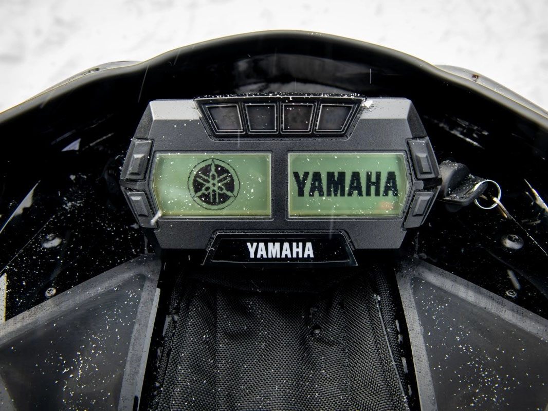 2024 Yamaha Mountain Max LE 154 in Foxboro, Massachusetts - Photo 6