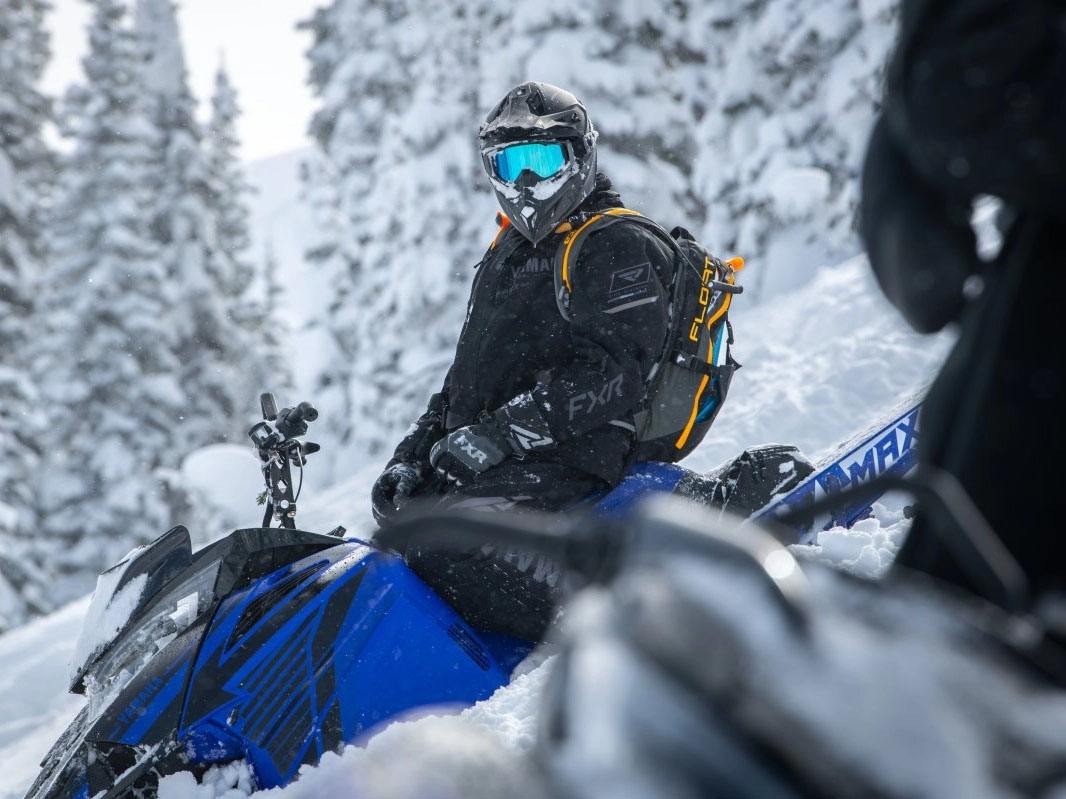 2024 Yamaha Mountain Max LE 154 in Foxboro, Massachusetts - Photo 11