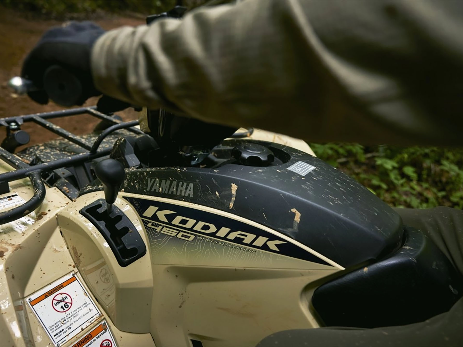 2025 Yamaha Kodiak 450 EPS SE in Port Washington, Wisconsin - Photo 9