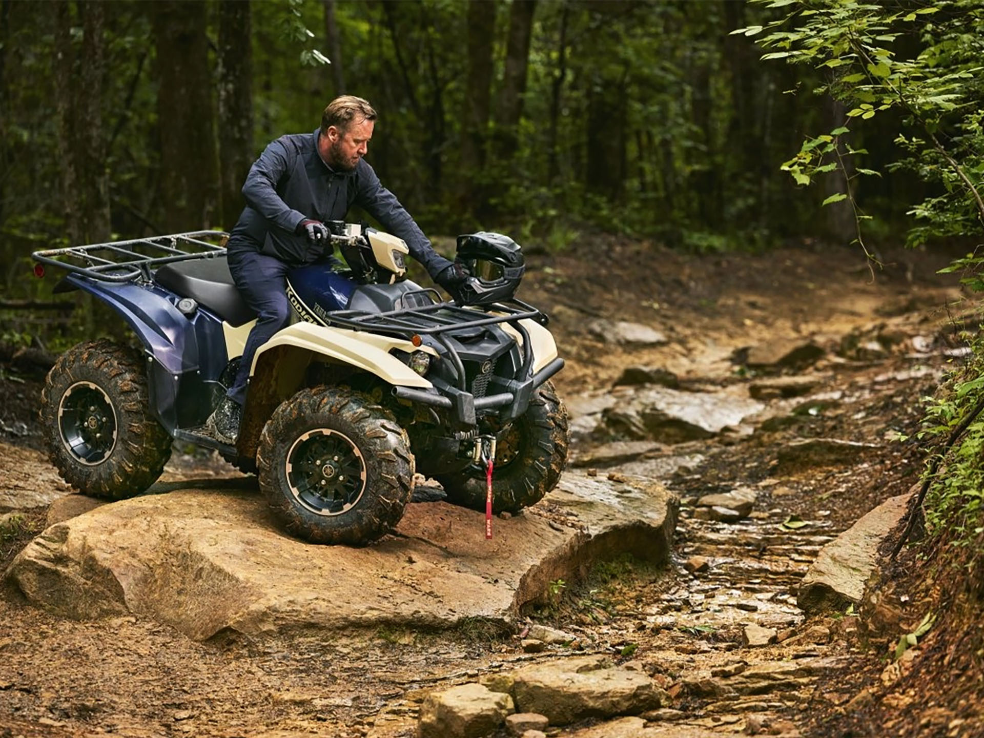 2025 Yamaha Kodiak 700 EPS SE in Long Island City, New York - Photo 20