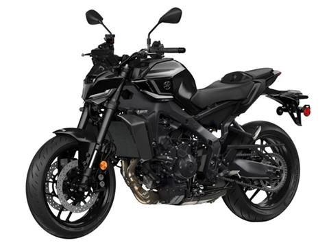 2025 Yamaha MT-09 in Santa Maria, California - Photo 4