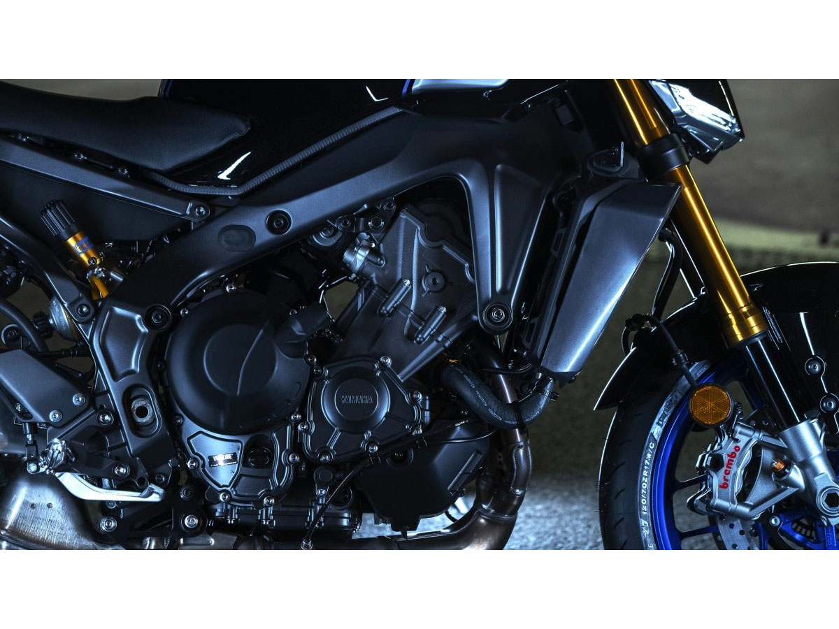 2025 Yamaha MT-09 SP in Foxboro, Massachusetts - Photo 10