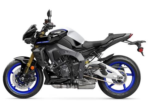 2025 Yamaha MT-10 SP in Port Washington, Wisconsin - Photo 2