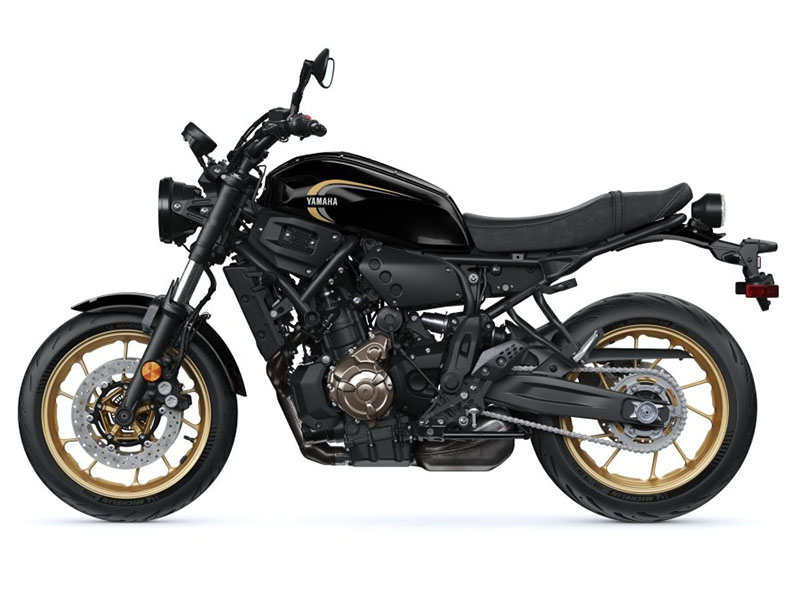 2025 Yamaha XSR700 in Miami, Florida - Photo 2